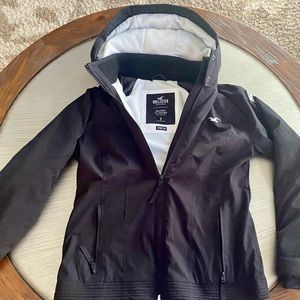 Hollister All-Weather jacket - Size Small